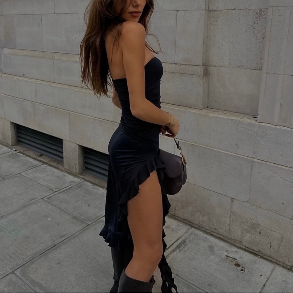 LIONESS - Rendezvous Strapless Dress - Black (Licorice) *Similar to Fanci Club